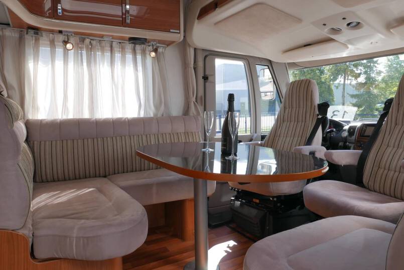 Hymer B 524 SL Star Edition  3.0 AUTOMAAT, Champagne, vol optie 21