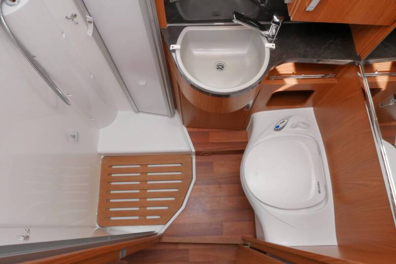 Hymer B 524 SL Star Edition  3.0 AUTOMAAT, Champagne, vol optie 34