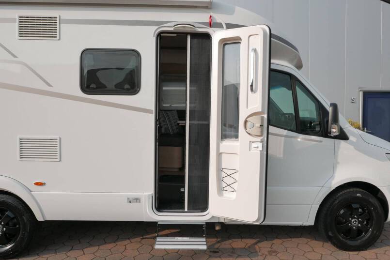 Hymer BMC-T 580 9G AUTOMAAT 177 pk, Mercedes AL-KO 12