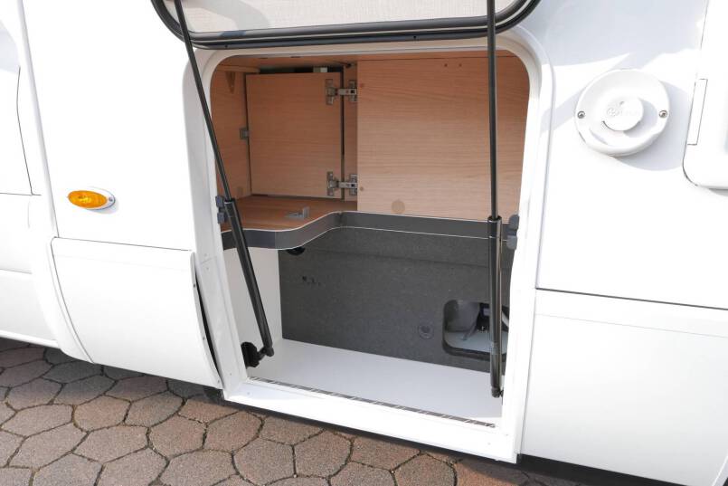 Hymer BMC-T 580 9G AUTOMAAT 177 pk, Mercedes AL-KO 17