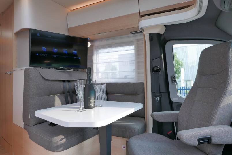 Hymer BMC-T 580 9G AUTOMAAT 177 pk, Mercedes AL-KO 24
