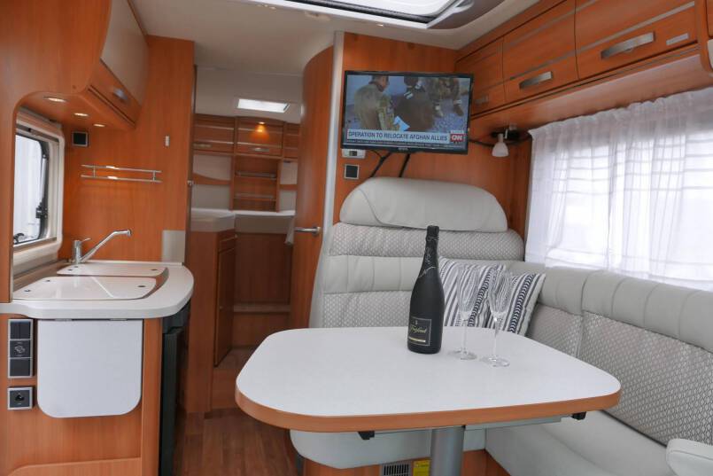 Hymer Exsis T 474 AUTOMAAT, lengte bedden, 6.50 m 29