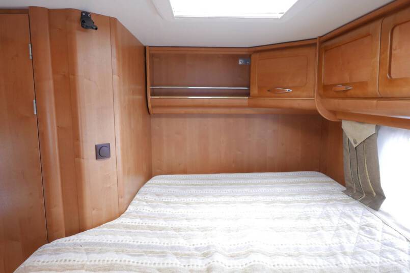 Rapido 9083 DF 3.0 AUTOMAAT, grote garage 34