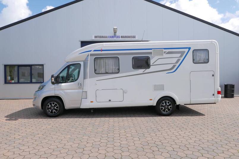 Hymer T 588 SL AL-KO chassis, AUTOMAAT, lengte bedden 2
