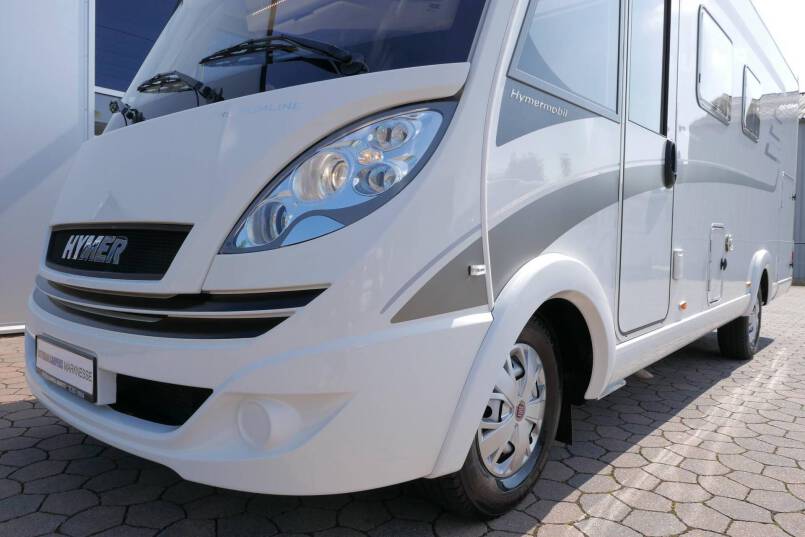 Hymer B 594 PL PremiumLine 180 PK AUTOMAAT, dak airco, ruime indeling 5