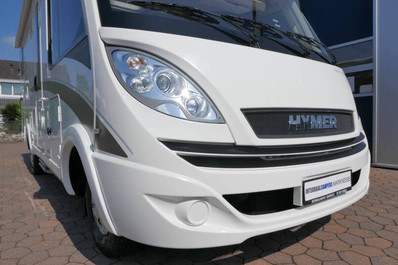 Hymer B 594 PL PremiumLine 180 PK AUTOMAAT, dak airco, ruime indeling 6