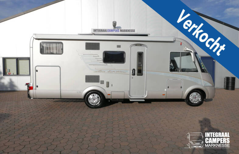 Hymer B 674 SL Star Edition 3.0 AUTOMAAT, Champagne, enkele bedden.