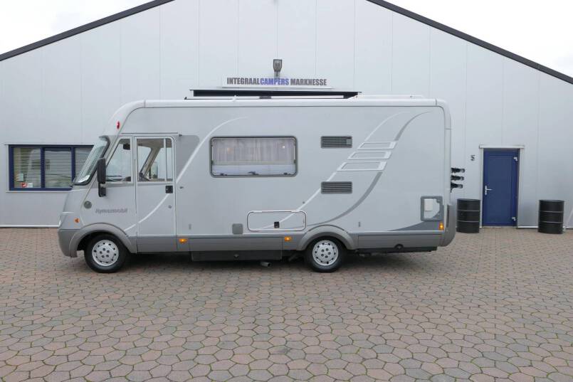 Hymer B 544 Élégance zilver 2 X AIRCO, automatische schotel 2