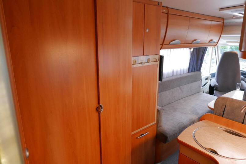 Hymer B 544 Élégance zilver 2 X AIRCO, automatische schotel 30