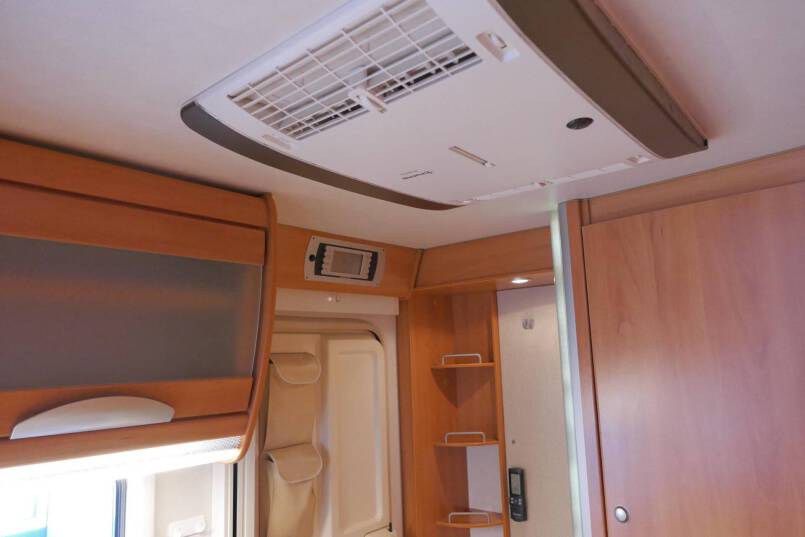 Hymer B 544 Élégance zilver 2 X AIRCO, automatische schotel 31