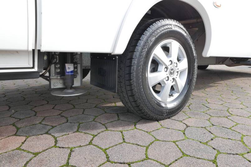 Hymer BMCT-580 9G AUTOMAAT 177 pk, LEVELSYSTEEM, Mercedes 9