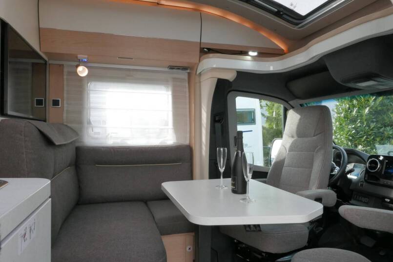 Hymer BMCT-580 9G AUTOMAAT 177 pk, LEVELSYSTEEM, Mercedes 23