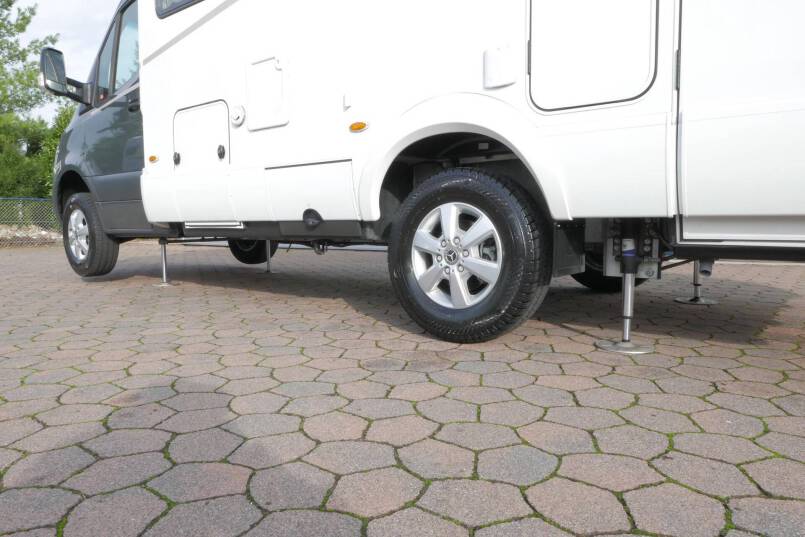 Hymer BMCT-580 9G AUTOMAAT 177 pk, LEVELSYSTEEM, Mercedes 6
