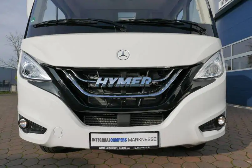 Hymer BMC-I 600 White Line 9G AUTOMAAT 177 pk, enkele bedden, vol optie 6