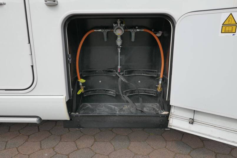 Hymer T 554 CL Hymer  T 554 CL 150 PK, AL-KO chassis, 2017 10