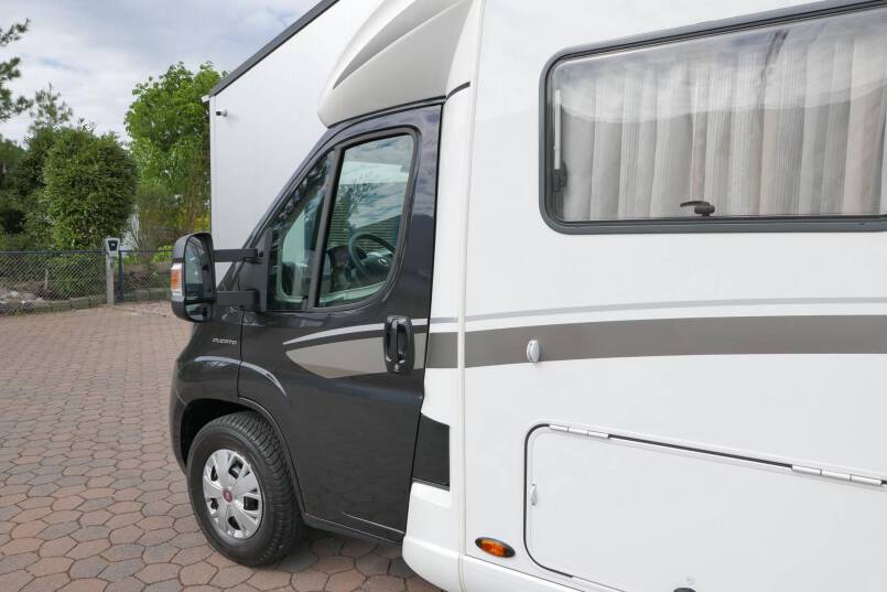 Hymer T 554 CL Hymer  T 554 CL 150 PK, AL-KO chassis, 2017 14