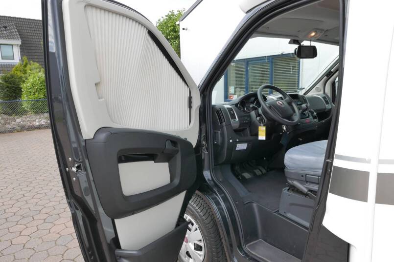 Hymer T 554 CL Hymer  T 554 CL 150 PK, AL-KO chassis, 2017 15