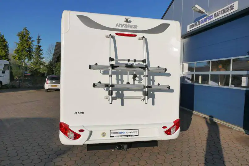 Hymer B 598 Queensbed, ruime indeling, 3