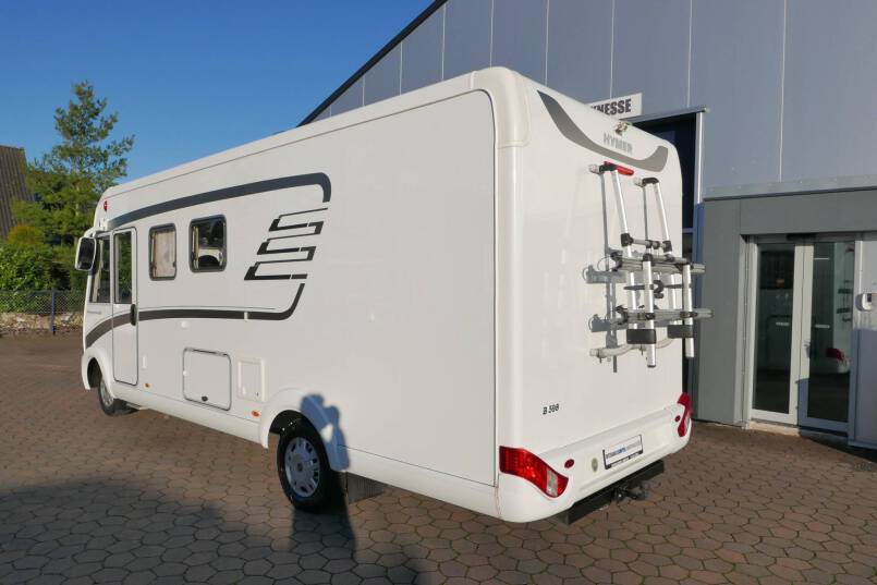 Hymer B 598 Queensbed, ruime indeling, 5