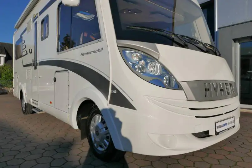 Hymer B 598 Queensbed, ruime indeling, 6