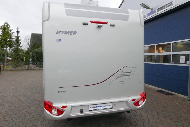 Hymer B 694 Champagne 3.0 158 PK, 28.650 km, ruime indeling. 3