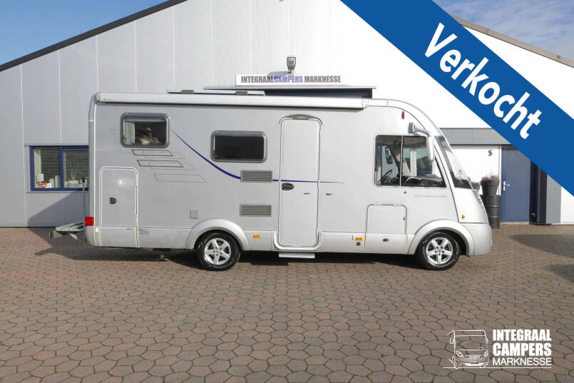 Hymer B 528 CL Élégance zilver 4 persoons, weinig km. 0