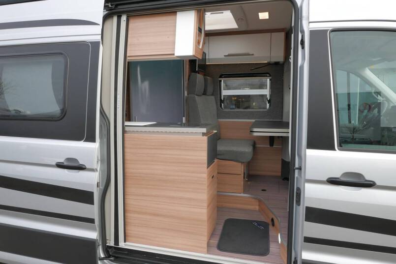 Knaus BOXDRIVE 680 ME 177 pk 7 traps AUTOMAAT, schotel, solar 12