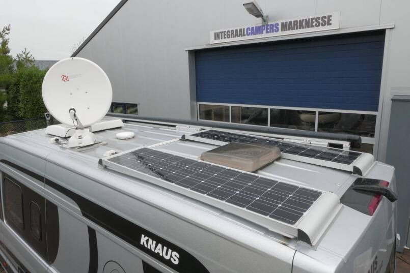 Knaus BOXDRIVE 680 ME 177 pk 7 traps AUTOMAAT, schotel, solar 52
