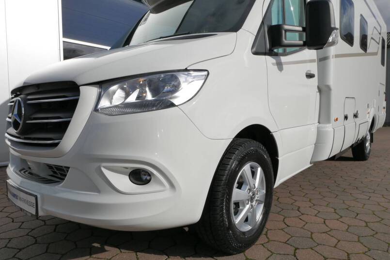 Hymer BMC-T 680 lage bedden 9G AUTOMAAT 177 pk, AL-KO Maxi 9