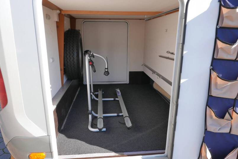 Knaus SunLiner 700 LG élégance zilver, grote garage, vol optie 9