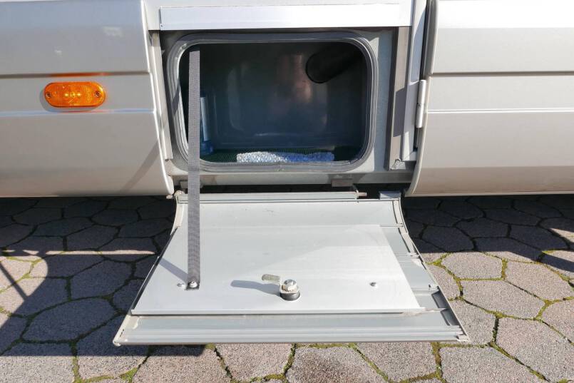 Knaus SunLiner 700 LG élégance zilver, grote garage, vol optie 13
