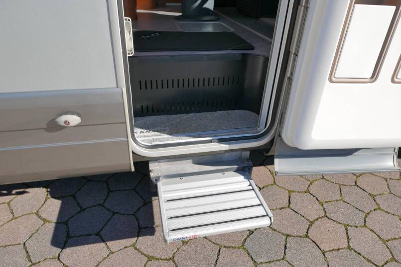 Knaus SunLiner 700 LG élégance zilver, grote garage, vol optie 15