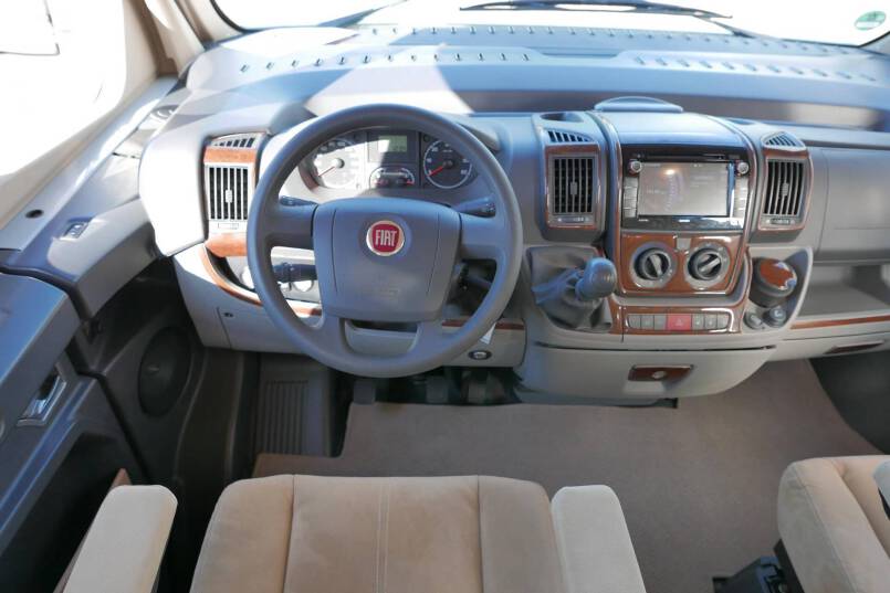 Knaus SunLiner 700 LG élégance zilver, grote garage, vol optie 21