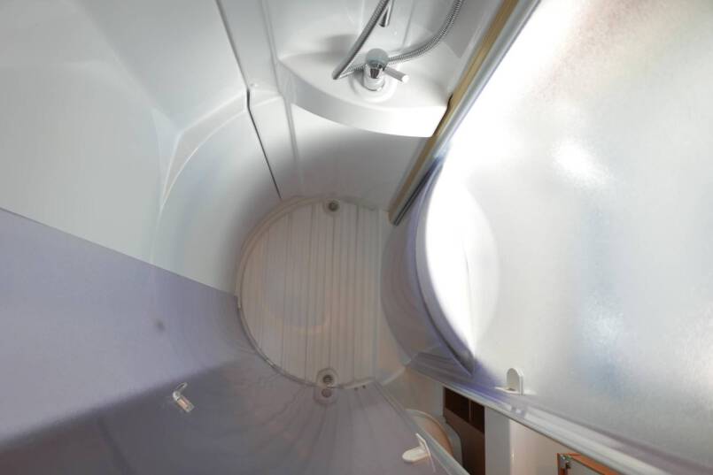 Knaus SunLiner 700 LG élégance zilver, grote garage, vol optie 44