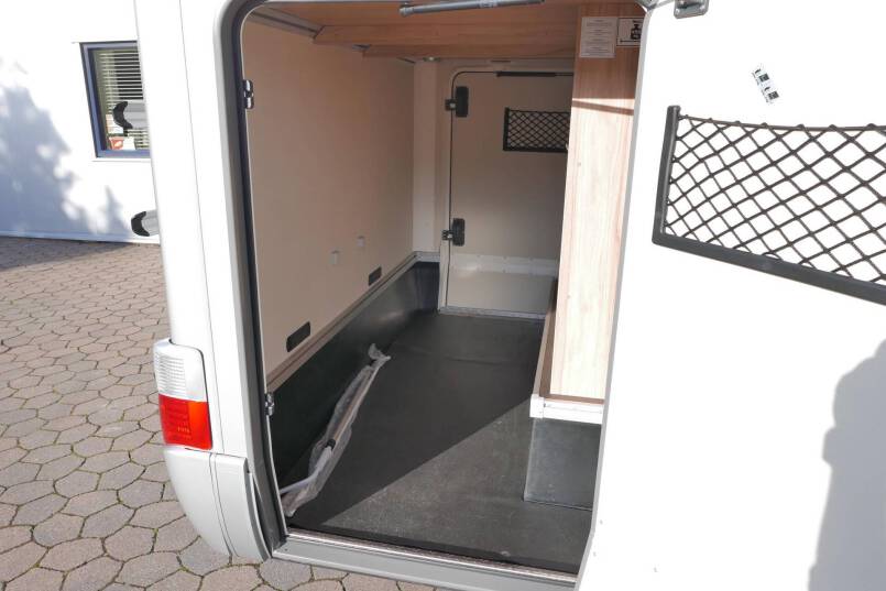 Hymer ML-I 570 60 Edition 7G AUTOMAAT, Crystal Zilver, 2 aparte bedden 12