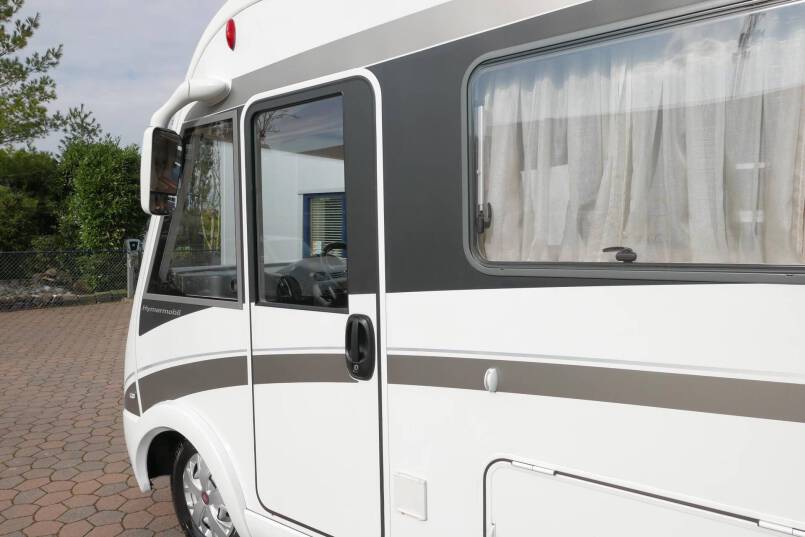 Hymer B 594 180 PK AUTOMAAT, AL-KO Maxi chassis, grote garage, 4 persoons 64