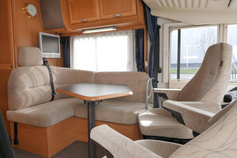 Hymer B 524 G 14