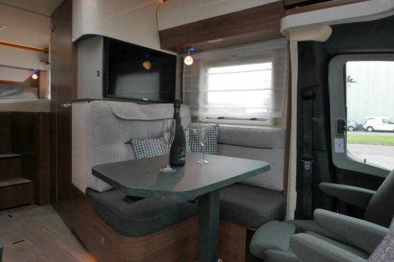 Hymer BMC-T 580 9G AUTOMAAT 177 pk, Mercedes, Lithium, Solar 24