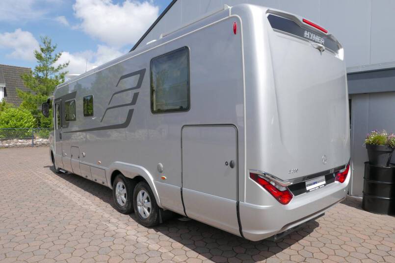 Hymer B ML-I 890 MasterLine 9G AUTOMAAT, levelsysteem, queensbed, bovenkastjes 5