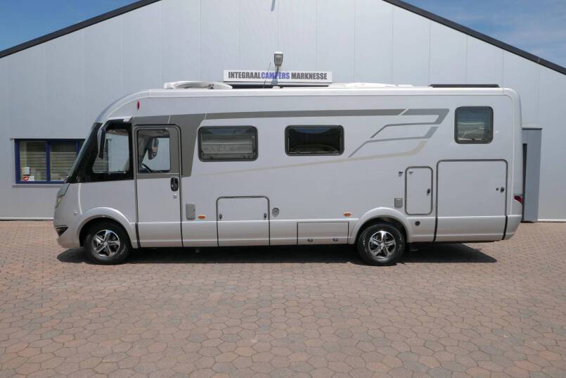 Hymer B 704 SL SupremeLine Crystal-zilver 9G AUTOMAAT, AL-DE verwarming, levelsysteem 2
