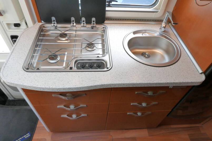 Hymer B 578 AUTOMAAT 3.0 177 PK, MAXI CHASSIS, enkele bedden 28