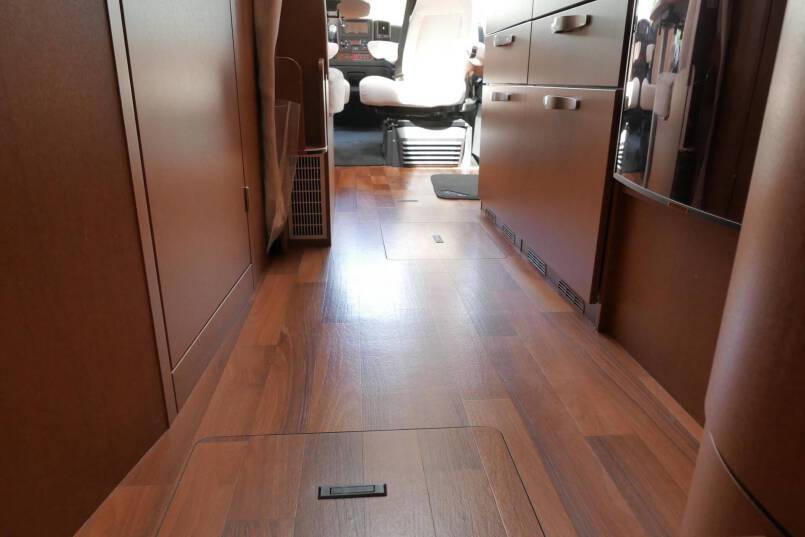 Hymer B 578 AUTOMAAT 3.0 177 PK, MAXI CHASSIS, enkele bedden 39