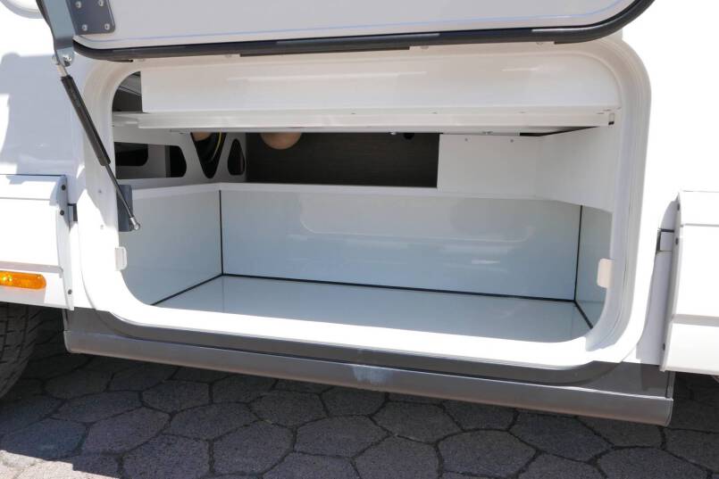Carthago C-Tourer I 149 LE 9G AUTOMAAT, Mercedes, enkele bedden 12