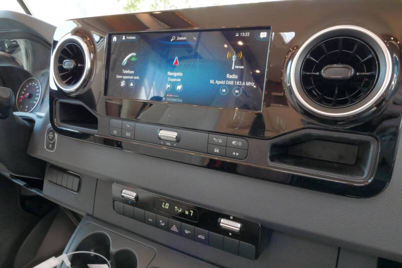 Carthago C-Tourer I 149 LE 9G AUTOMAAT, Mercedes, enkele bedden 21