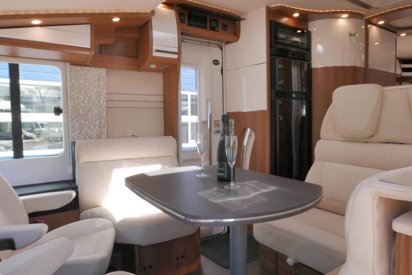 Carthago C-Tourer I 149 LE 9G AUTOMAAT, Mercedes, enkele bedden 25