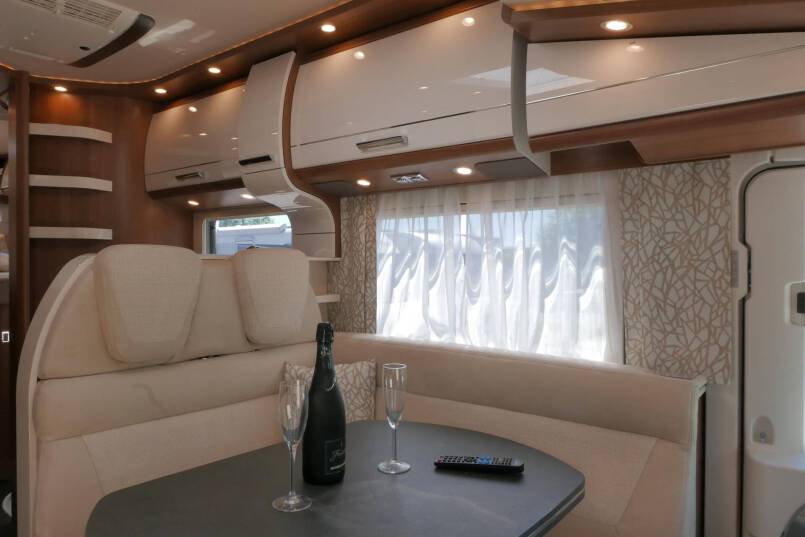 Carthago C-Tourer I 149 LE 9G AUTOMAAT, Mercedes, enkele bedden 28