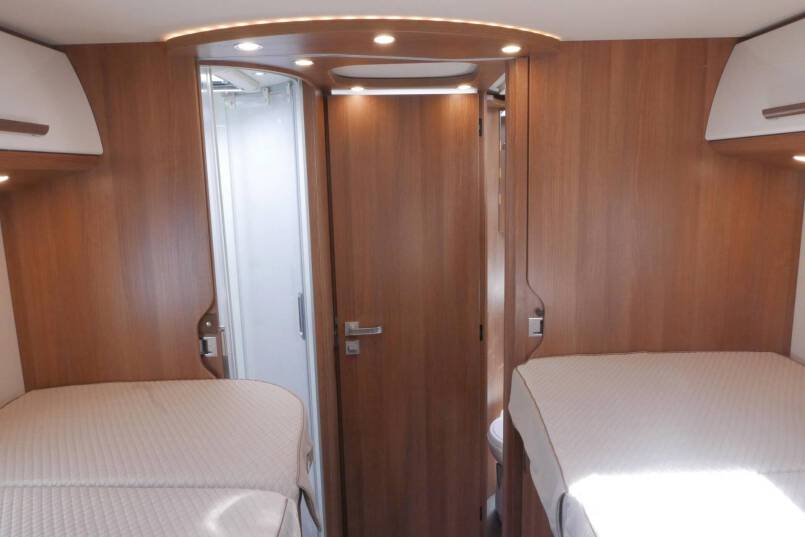 Carthago C-Tourer I 149 LE 9G AUTOMAAT, Mercedes, enkele bedden 42