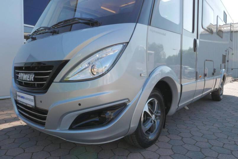 Hymer B-SL 674 SupremeLine Crystal-zilver 180 PK AUTOMAAT, LEVELSYSTEEM, AL-DE 10