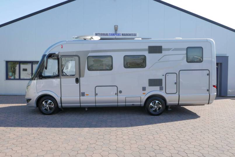 Hymer B-SL 674 SupremeLine Crystal-zilver 180 PK AUTOMAAT, LEVELSYSTEEM, AL-DE 2