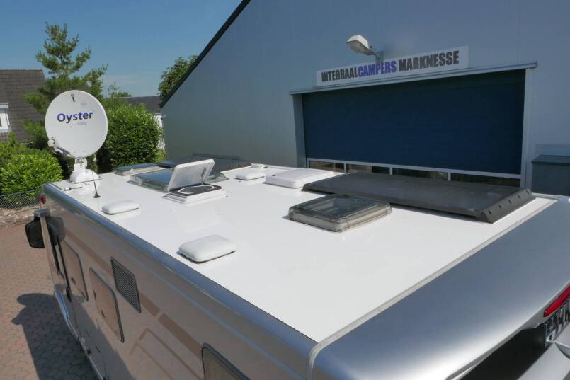 Hymer B-SL 674 SupremeLine Crystal-zilver 180 PK AUTOMAAT, LEVELSYSTEEM, AL-DE 54